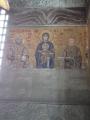 ヨアンネス2世と皇后イレーネがマリアとイエスに捧げものをする壁画