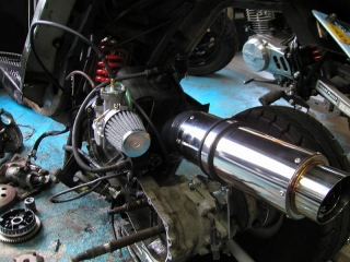ジャイロxTD01中期エンジンボアアップ68cc 陰っ