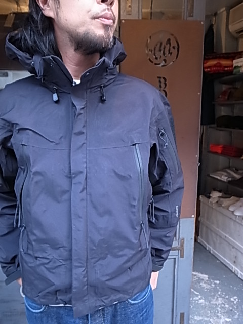 安心の国内正規品 LEAF Arc’teryx Alpha Sサイズ Jacket ナイロンジャケット