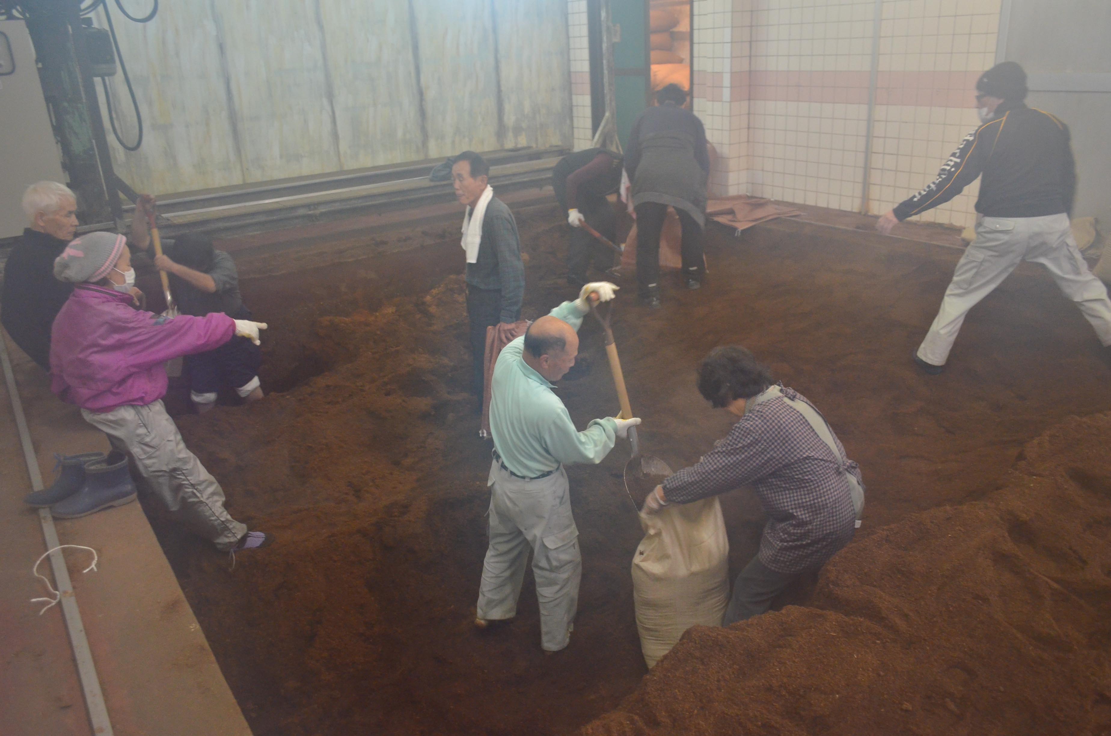 奈良イオンハウス 酵素風呂も大掃除 今年もありがとうございました