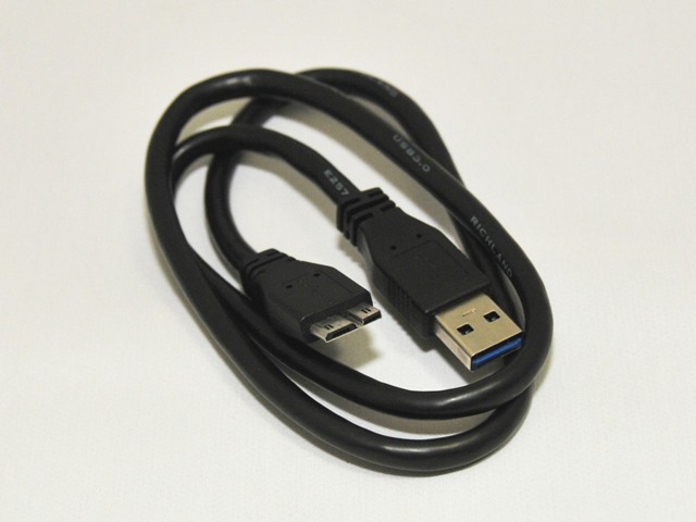 LaCie USB3.0/2.0対応　ポータブルHDD LCH-RK500U3S