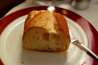 トワイライトエクスプレス　フランス料理　パン